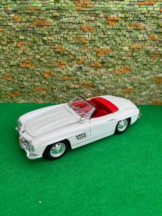 Mercedes-Benz 300SL Roadster – Bburago – 1.18
