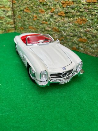 Mercedes-Benz 300SL Roadster – Bburago – 1.18
