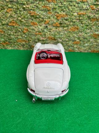Mercedes-Benz 300SL Roadster – Bburago – 1.18