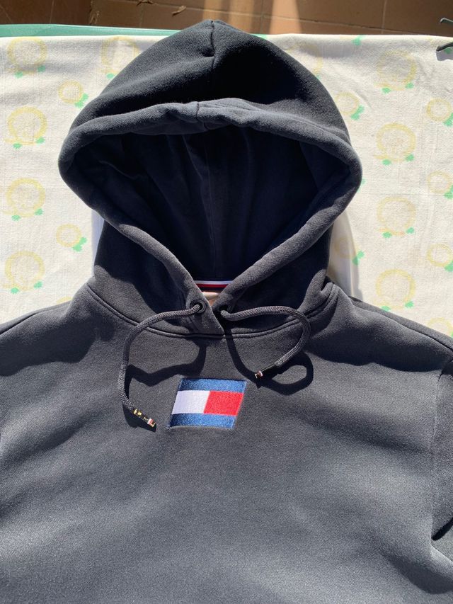 Sudadera Tommy Hilfiger Negra con Capucha Talla M