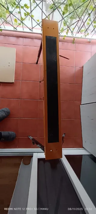 Caballete de hierro plegable ,y regulable en alto