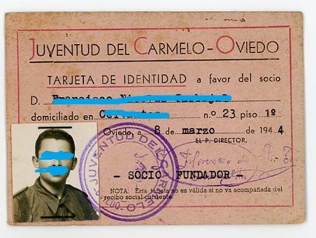 OVIEDO. ASTURIAS CARNET JUVENTUD DEL CARMELO. 1944