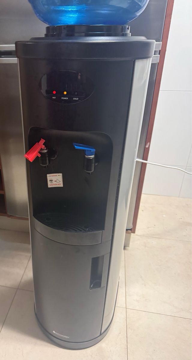 Dispensador Agua Fría/Caliente 20L
