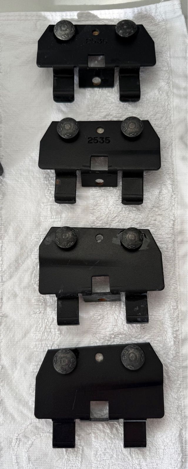 Kit Baca Cruz Mercedes Clase B Adaptadores