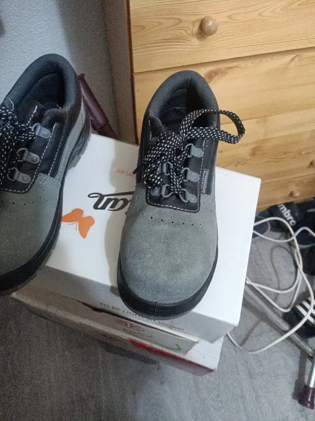 Zapatos seguridad mujer  Talla 37