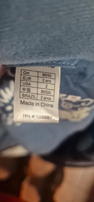 Traje de nieve para niño de gran calidad.