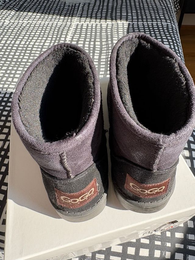 Tronchetto nero con pelliccia