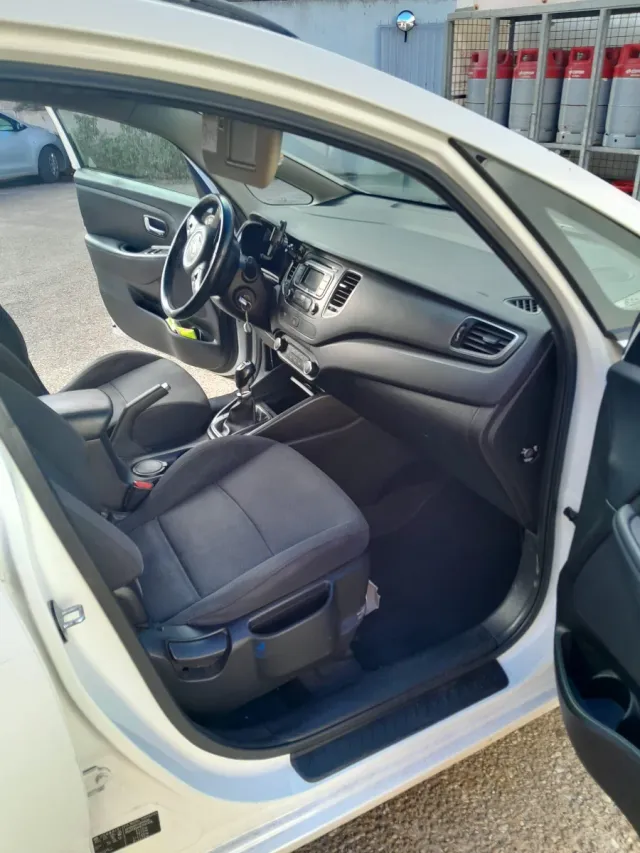 kia Carens  kia Carens 2014