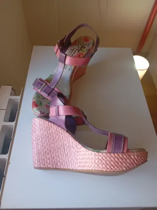 Sandalias de piel Trissola