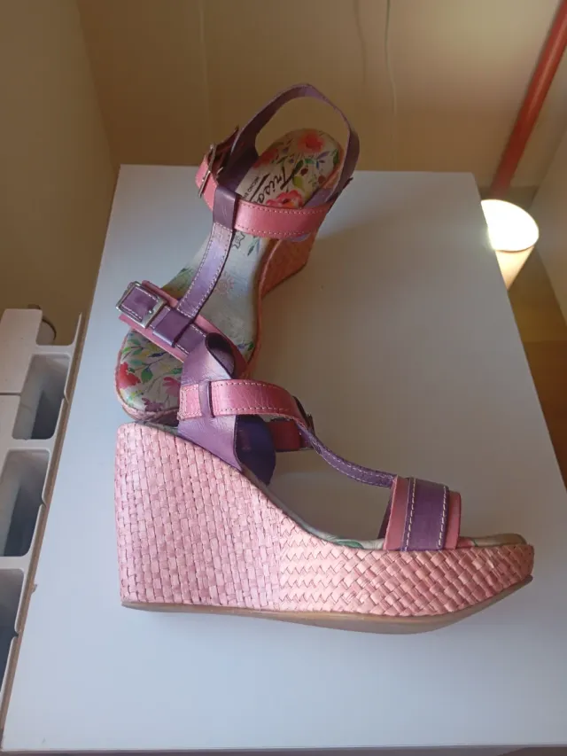 Sandali in pelle Trissola