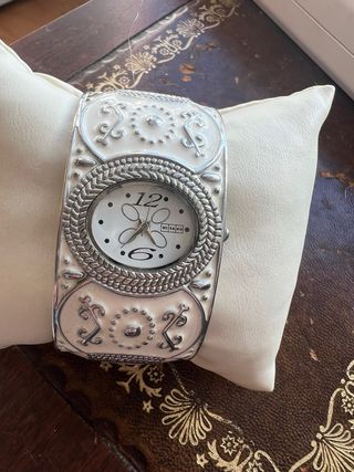 Reloj Misako Vintage Blanco y Plateado