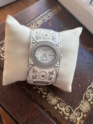 Reloj Misako Vintage Blanco y Plateado