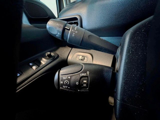 Peugeot Partner Premium Standard 600kg BlueHDi 55kW