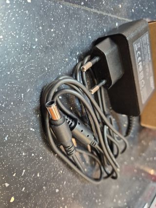 Adattatore HKY 14.0V 1.7A per TV e Monitor