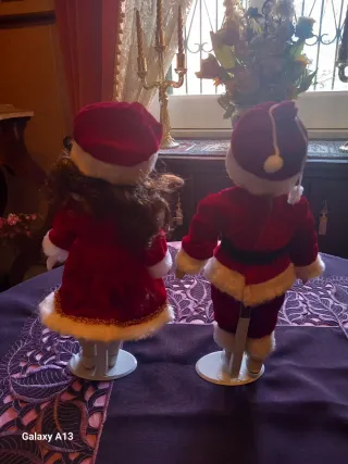 Coppia di bambole vintage in porcellana altezza cm