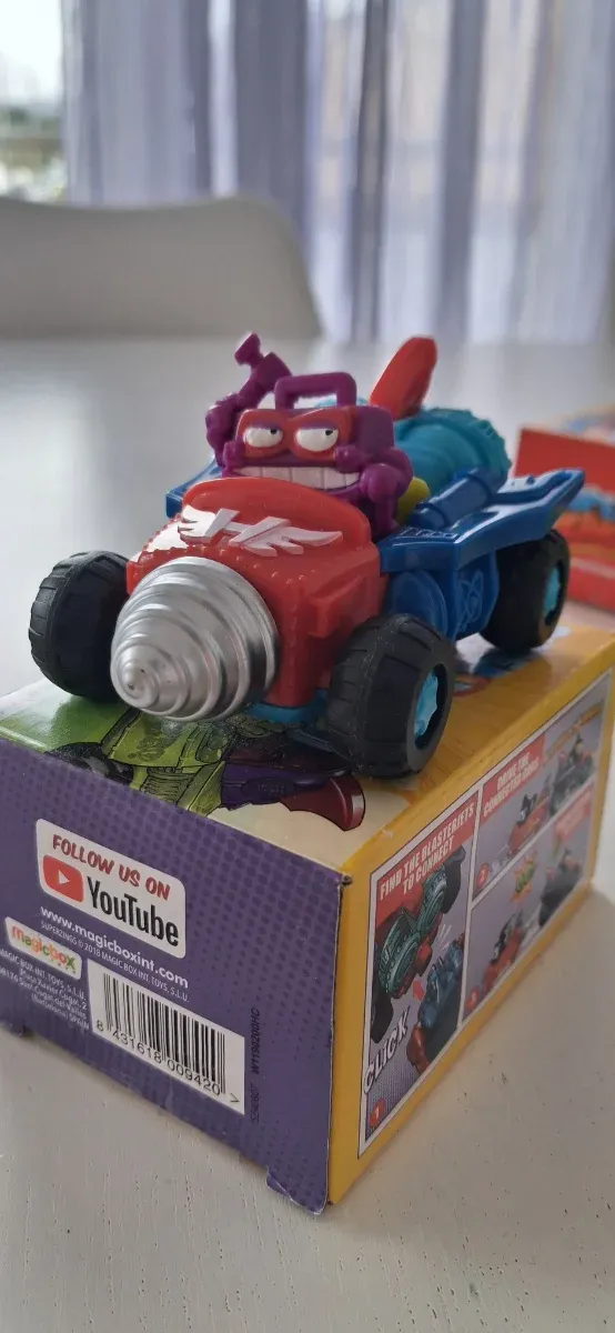 Surtido Superzings Vehículos y Cajas