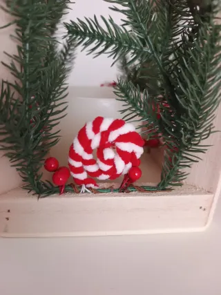 Lanterna in legno decorata