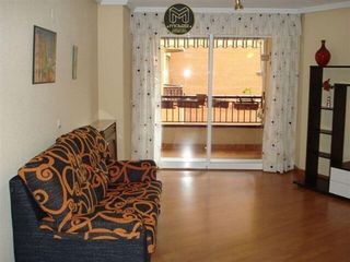 Piso en alquiler en Renfe - Bulevar 1º y 2º Fase en Jaén