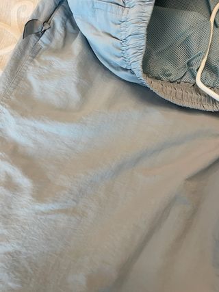 Pantalón deportivo Nike gris