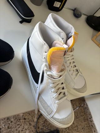 Nike Blazer Mid '77 Zapatillas Blancas