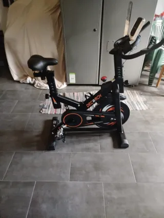 Bicicleta de Spinning DECORRN Nueva