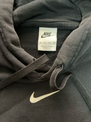 Sudadera Nike Negra con Logo