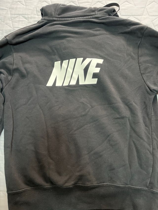 Sudadera Nike Negra con Logo