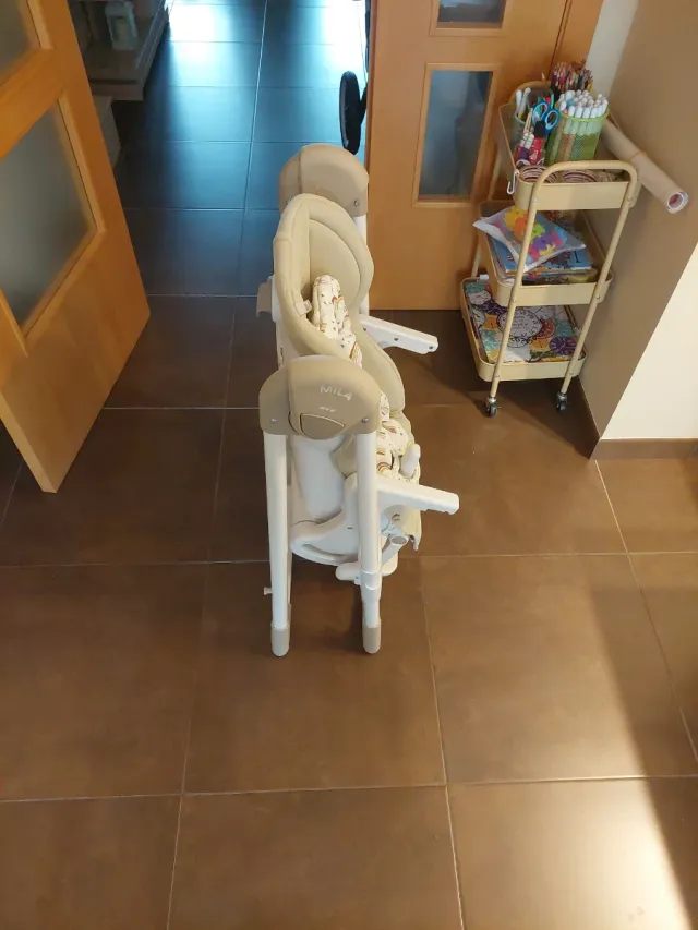 Trona Jane Mila Colección Rainbow