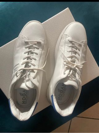 Scarpe Hogan uomo bianche con dettagli blu