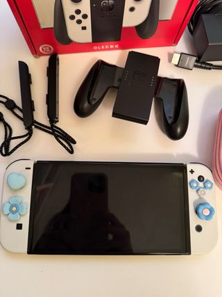 Nintendo Switch OLED Blanca + Accesorios