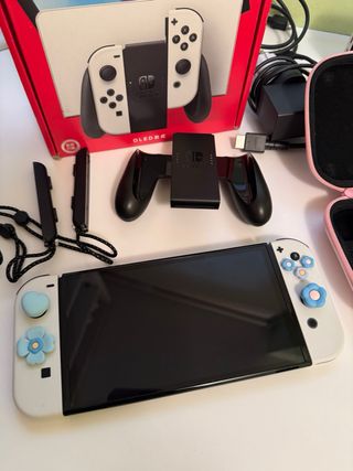 Nintendo Switch OLED Blanca + Accesorios