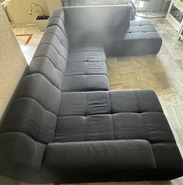 Sofá modular gris 4 plazas/cama.Tres módulos
