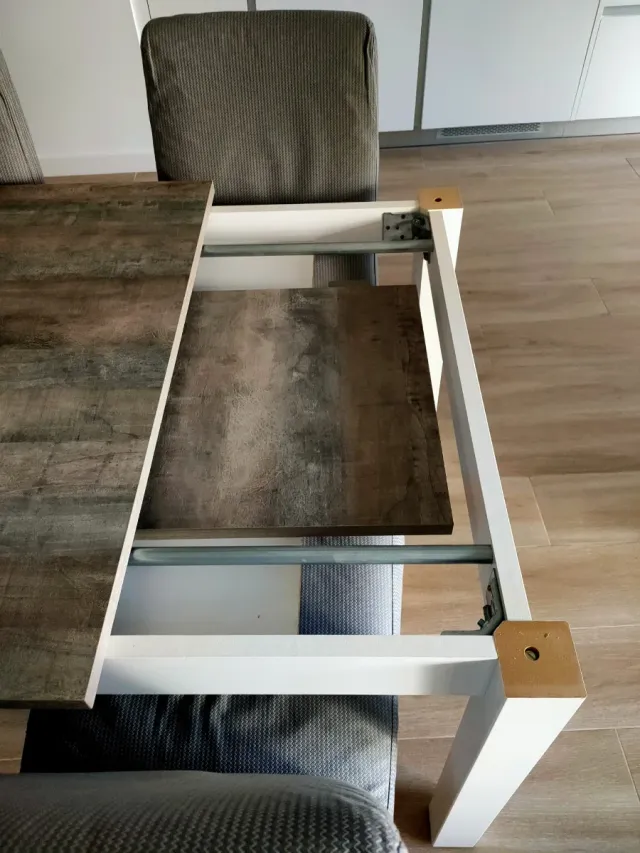 Mesa de comedor extensible