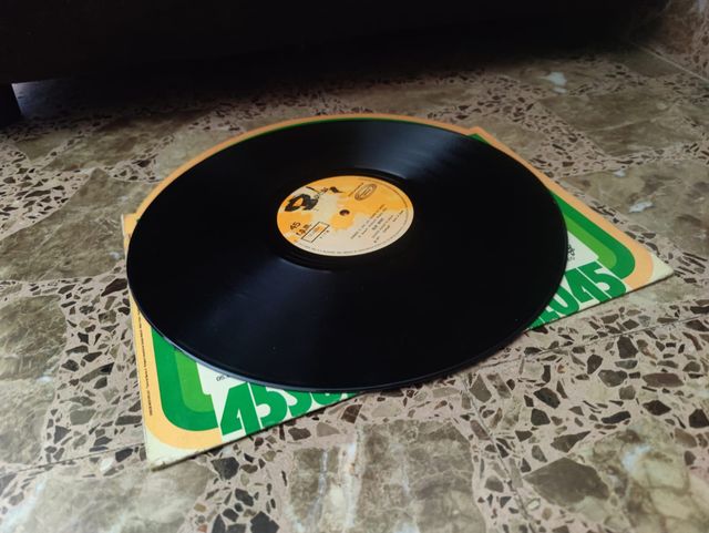 Vinilo Tchaka Tchaka Zuktu Ayla Algan