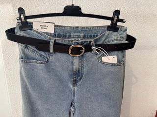 Pantalón vaquero ancho