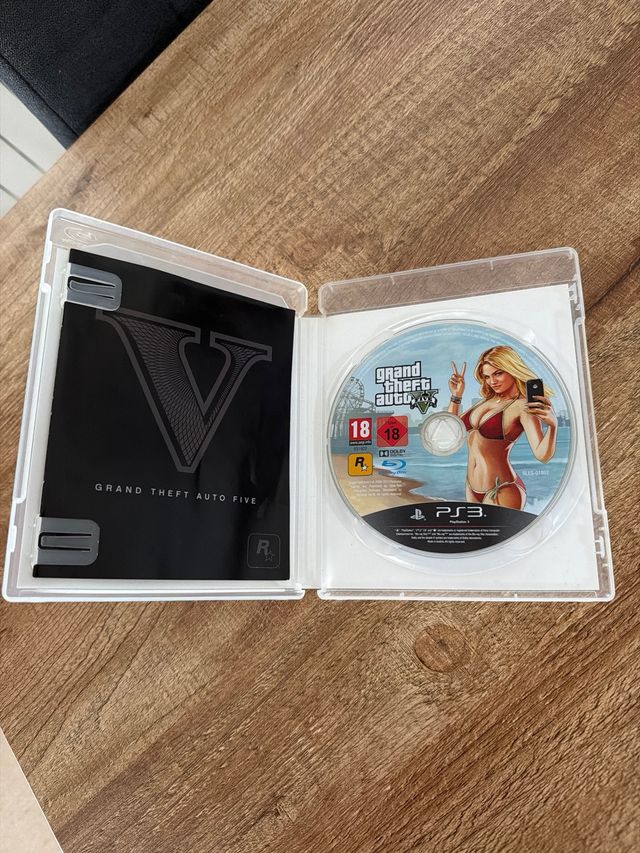Juego PS3 Grand Theft Auto V