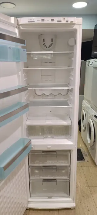 NEVERA COMBI SIEMENS NO FROST ENERGÍA A+