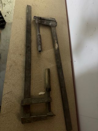 2 Sargentos Grandes 60cm