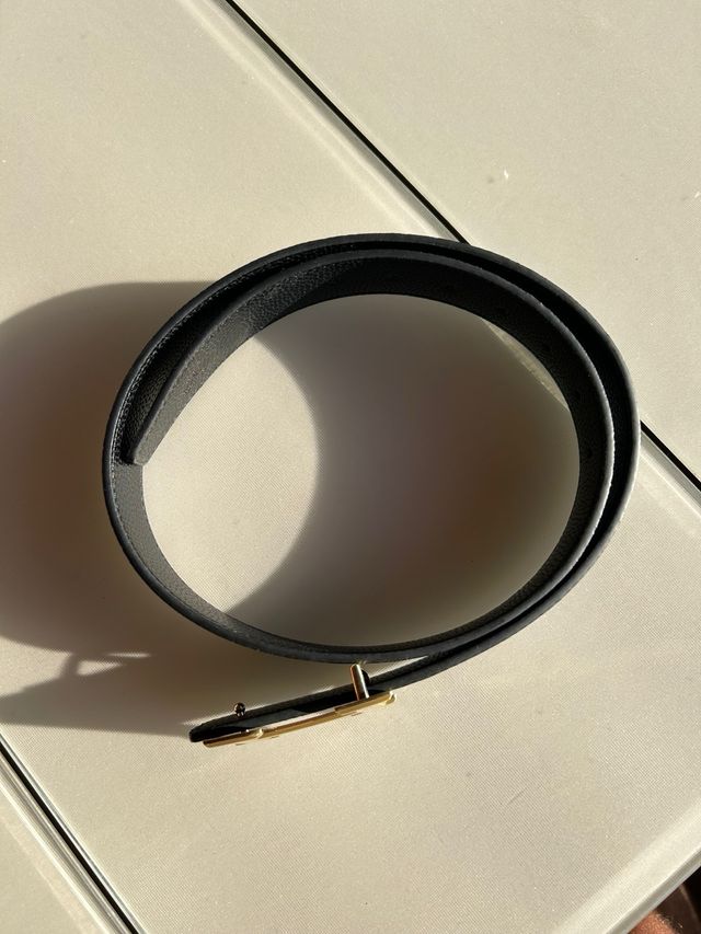 Cinturón Hermes Negro Hebilla Dorada