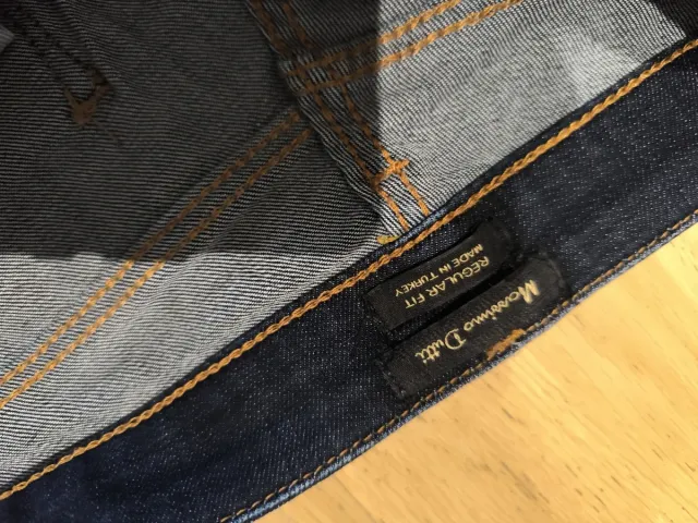 Vaqueros Massimo Dutti T28 con spandex