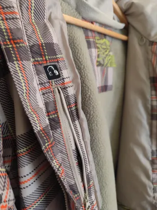 Chaqueta Quiksilver a cuadros para nieve