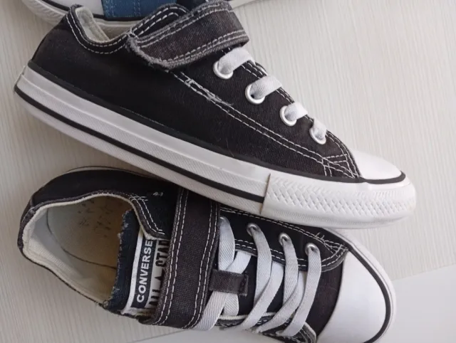 Converse Talla 32 + Regalo