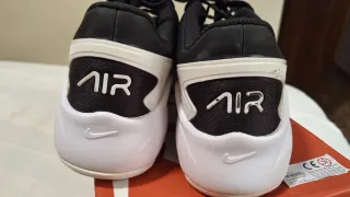 Nike Air Max Zapatillas Negras y Blancas