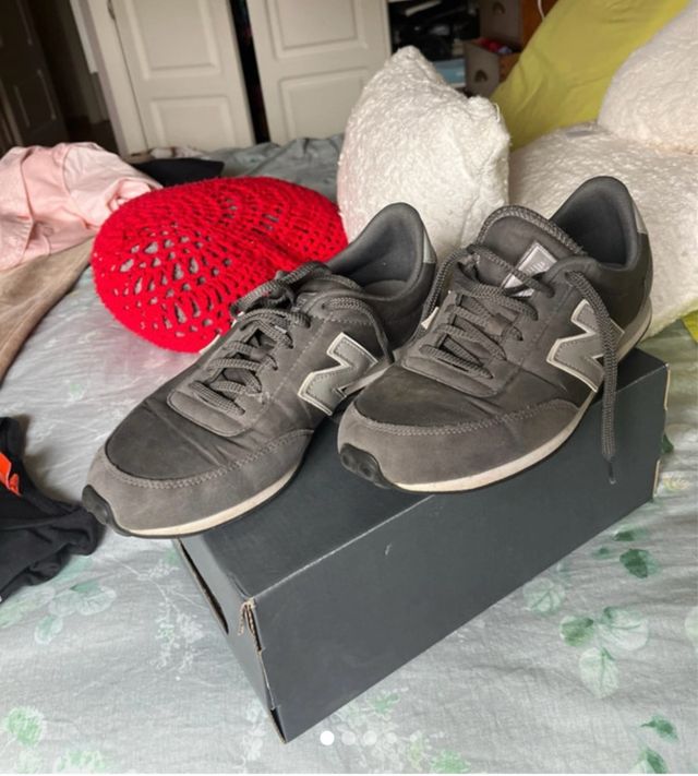 New Balance 410 grises