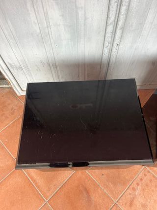 Comodini neri lucidi con ruote e cassetti