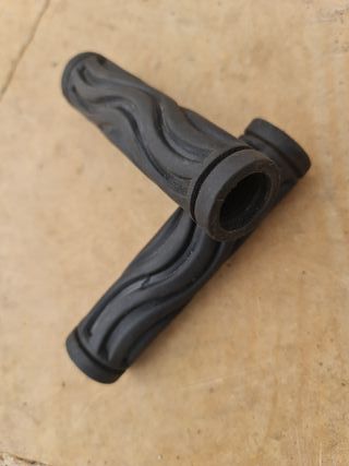 Puños de bicicleta negros