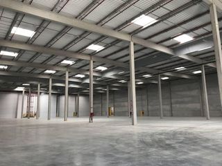 Nave industrial en alquiler en Sant Esteve Sesrovires