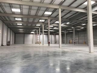Nave industrial en alquiler en Sant Esteve Sesrovires