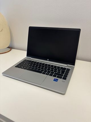 Portátil HP ProBook in argento