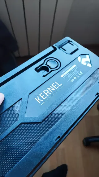 Teclado Gaming Mecánico Krom Kernel RGB